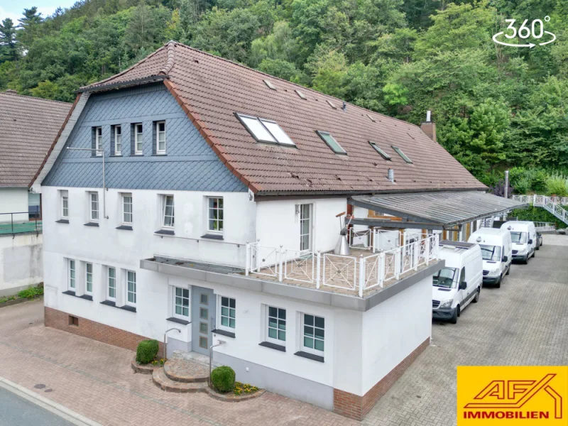 Überzeugendes Wohn- und Geschäftshaus im Sunderner Ortsteil! - Haus kaufen in Sundern-Hagen - Überzeugendes Wohn- und Geschäftshaus im Sunderner Ortsteil!