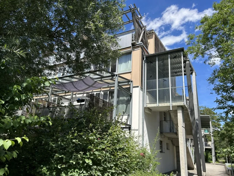 Titelbild - Wohnung kaufen in Waldkraiburg - ++ Etwas Besonderes - Wohnung über zwei Etagen