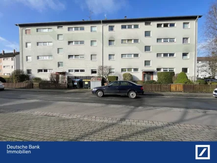 Hausansicht - Wohnung kaufen in Hannover - 3-Zimmer Wohnung mit 2 Balkonen in Misburg-Nord 