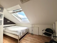 Schlafzimmer DG 