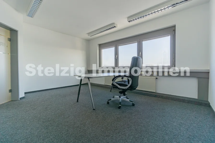 Büro 2