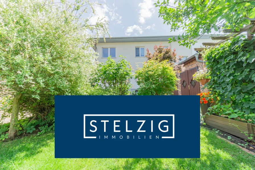 Garten/Hausansicht - Wohnung kaufen in Cottbus - Traumhafte 4-Zimmer-Wohnung mit Balkon & privater Sternwarte im Garten