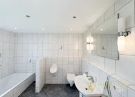 Badezimmer im EG