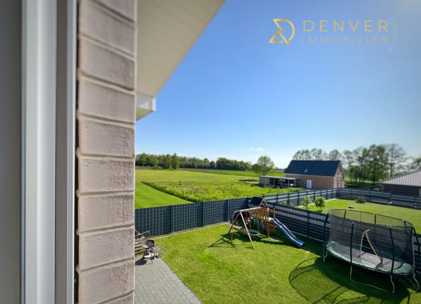   - Haus kaufen in Wagenfeld - Gepflegte & bezugsfreie Doppelhaushälfte mit Carport - Neubaugebiet Wagenfeld