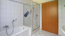 T1748 Badezimmer Bild 1