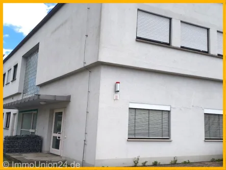  - Büro/Praxis mieten in Schwabach - 8 5 0,- für 1 3 1 qm BÜRO- MEHRZWECKRÄUME im Gewerbegebiet mit Teilmöblierung und KfZ Plätzen