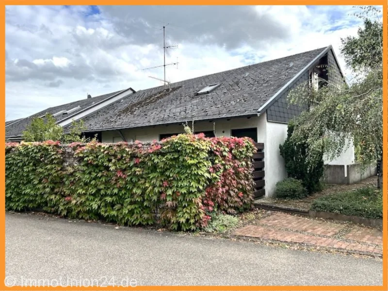  - Haus kaufen in Rednitzhembach - 669.000,- für beeindruckendes 168 qm Architektenhaus mit Galerie und wohntaugliches Untergeschoss