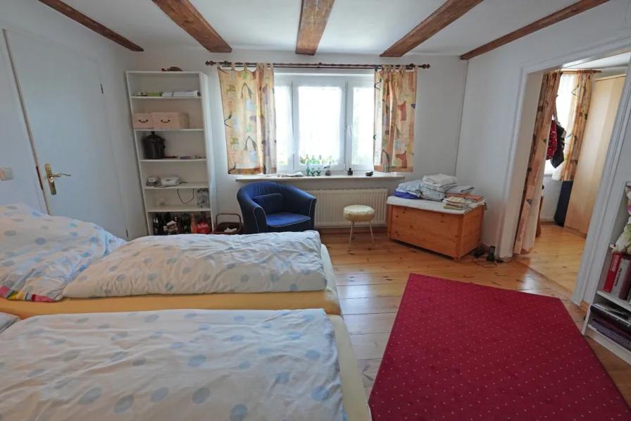 2. WE Schlafzimmer mit Ankleidebereich