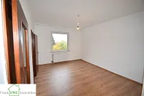 Esszimmer, 3-Zimmer-Maisonette-Wohnung mit Dachterrasse zur Miete in Düsseldorf Reisholz, Frank Ewe Immobilienmakler