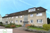 Hausansicht, 3-Zimmer-Wohnung mit Balkon und Garage zum Kauf in Hilden, Frank Ewe Immobilienmakler Düsseldorf Hassels