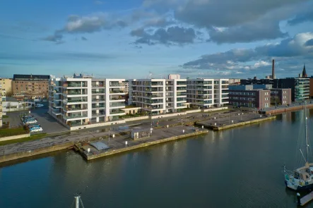  - Wohnung mieten in Bremerhaven - Bremerhaven-Am Neuen Hafen // Traumhafte 3-Zimmer-Wohnung mit beneidenswertem Balkon