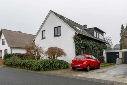 Außenaufnahme 3 - Haus kaufen in Bremerhaven / Wulsdorf - Bremerhaven-Wulsdorf // Solides Zweifamilienhaus – Ideal für Familien oder zur Vermietung