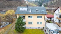 Haus mit Solarmodulen