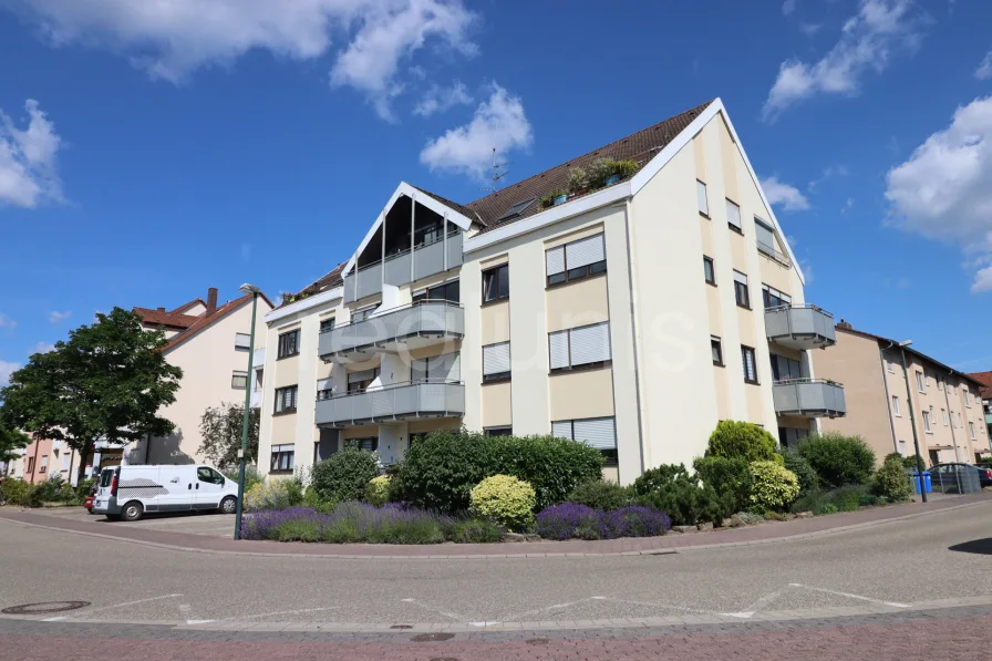 Außenansicht (1) - Wohnung kaufen in Bad Dürkheim - Gemütliche 2-ZKB-Wohnung mit Balkon und Stellplatz in Bad Dürkheim