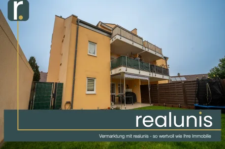 Titelbild - Wohnung kaufen in Hockenheim - Käuferprovisionsfrei: Vermietete 3-Zimmer-Wohnung mit Terrasse, Garten & Garage --- realunis ---