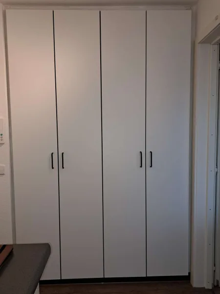 Einbauschrank