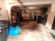 12. Garage