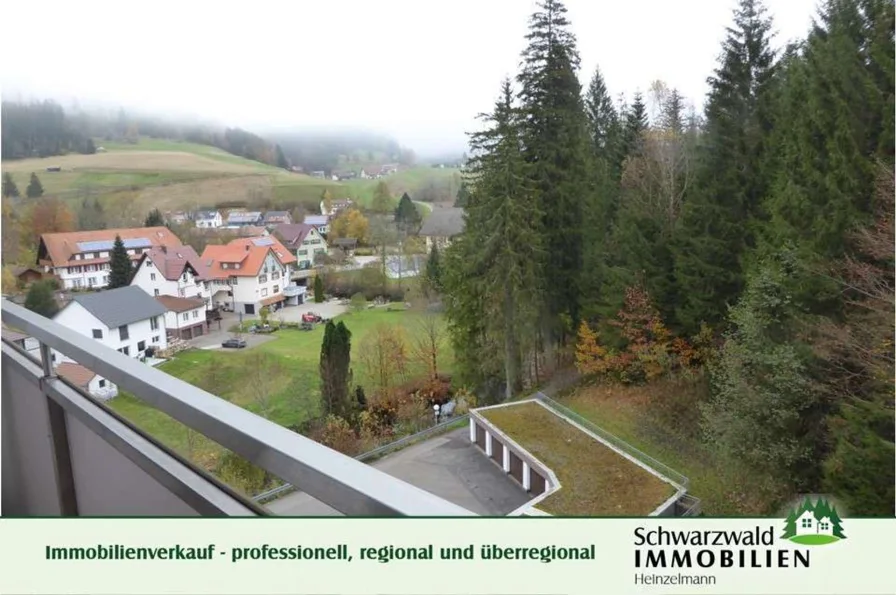 Ausblick vom Balkon - Wohnung kaufen in Baiersbronn - Luxus-Appartement in Aussichtslage in Baiersbronn-Obertal