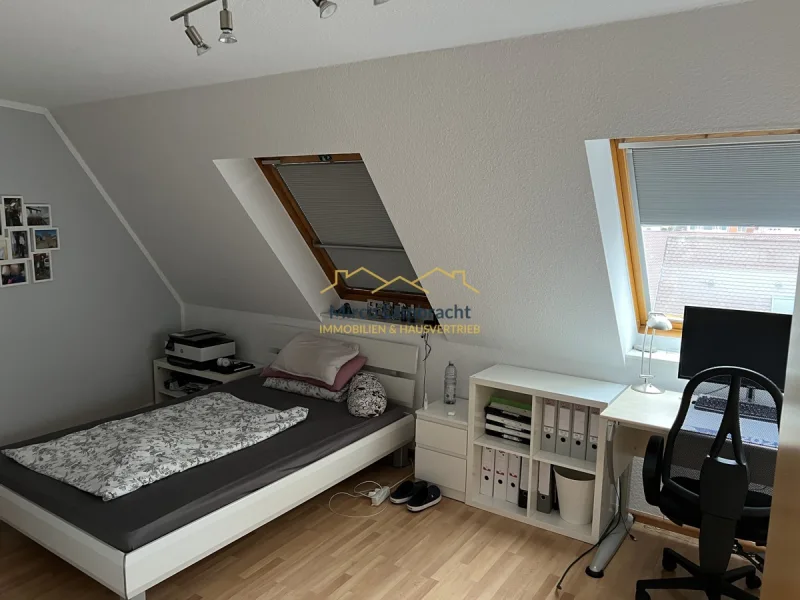 Schlafzimmer 2