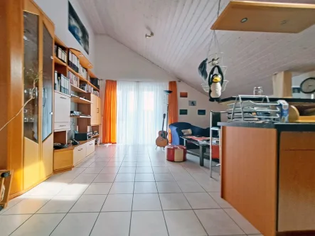 Wohnzimmer - Wohnung mieten in Bickenbach - Ruhige Feldrandlage, modernes Interieur