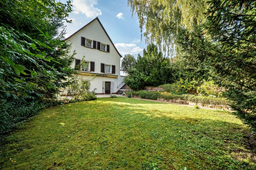 Ihr neues Zuhause! - Haus kaufen in Frankenthal (Pfalz) - Altbau-Romantik auf großem Grundstück – Verwirklichen Sie Ihre Wohnträume!