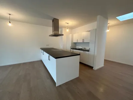 Küche  - Wohnung mieten in Heilbronn - Zentrale 4,5-Zimmer- Penthouse-Wohnung