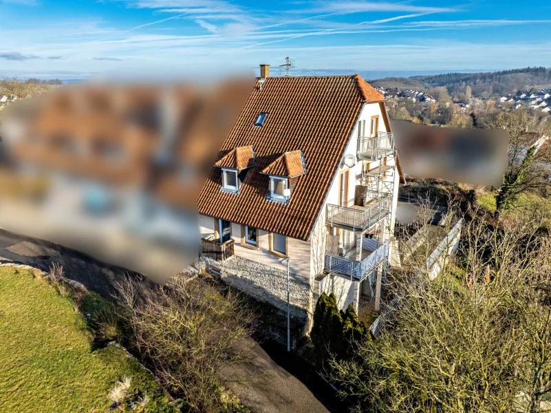 Süd Ausrichtung  - Haus kaufen in Billigheim / Sulzbach - Zukunftssichere Investition – 3-Familienhaus mit freien Einheiten