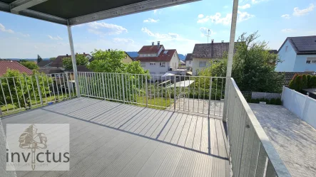 Balkon - Wohnung kaufen in Gundelsheim - Ein Paradies in Gundelsheim - Neu sanierte 3,5-Zimmer-Wohnung mit zeitlosem Charme