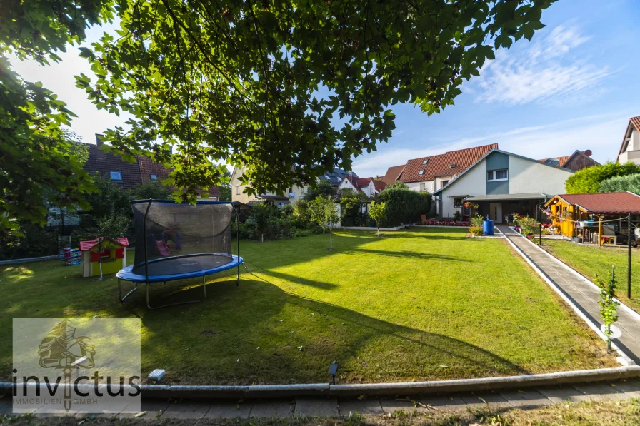 Gartenansicht - Haus kaufen in Heilbronn - Ein- Zwei- Drei oder Mehrfamilienhaus in top Lage