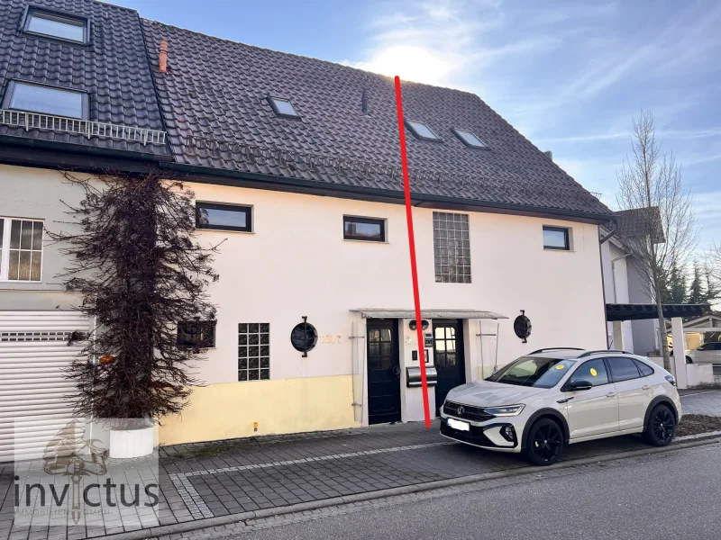 Außenansicht - Haus kaufen in Bad Rappenau / Bonfeld - Einzigartige DHH im Finca-Stil – offenes Wohnkonzept, Kamin, Galerie & Sonnenterrasse u. Stellplatz.