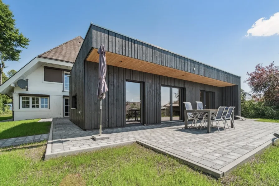 Terrasse - Haus kaufen in Bonndorf im Schwarzwald - Großartiges Zweifamilienhaus in bester Lage!