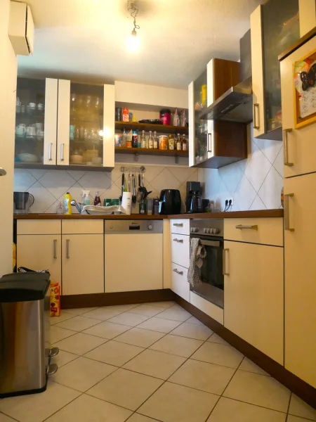 Küche - Wohnung kaufen in Rastatt - Zentral gelegene 2-Zimmer-Wohnung mit Balkon und Stellplatz