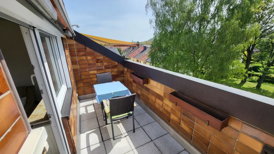 Balkon - Wohnung mieten in Karlsruhe / Grötzingen - Vollmöblierte 1 Zimmer Wohnung