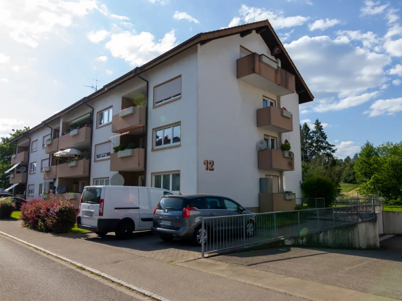 Das Haus von außen - Haus kaufen in Steinen - Mehrfamilienhaus in Steinen als Kapitalanlage