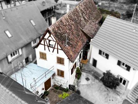 Das Haus von oben - Haus kaufen in Efringen-Kirchen / Istein - Ruhiges Wohnen am Isteiner Klotz – Charmantes Einfamilienhaus