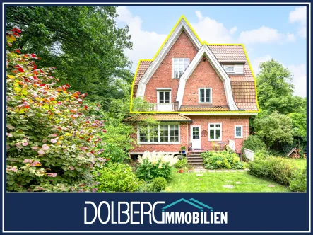 Titelbild  - Wohnung kaufen in Hamburg / Wohldorf-Ohlstedt - Charmante Altbauwohnung auf zwei Ebenen mit eigenem Garten und Stellplatz in attraktiver Lage von Wohldorf-Ohlstedt