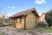 Blockhütte mit Strom- und Wasseranschluss