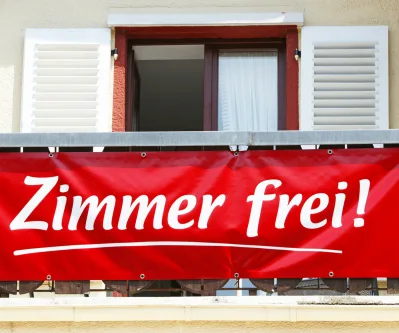 Zimmer frei_www.villingen.immobilien - Wohnung mieten in St. Georgen - Dachgeschoss-Wohnung in Stadtnähe