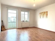 Wohnzimmer/Balkonzugang