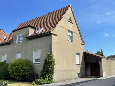 Aussenansicht - Haus kaufen in Herford - 1-2 Familienhaus in bevorzugter Lage von Elverdissen