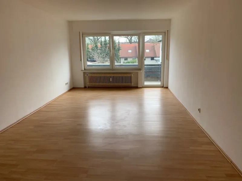 Wohnbereich mit Balkon - Wohnung mieten in Bielefeld - Appartement mit Balkon in zentrumsnaher Lage von Bielefeld