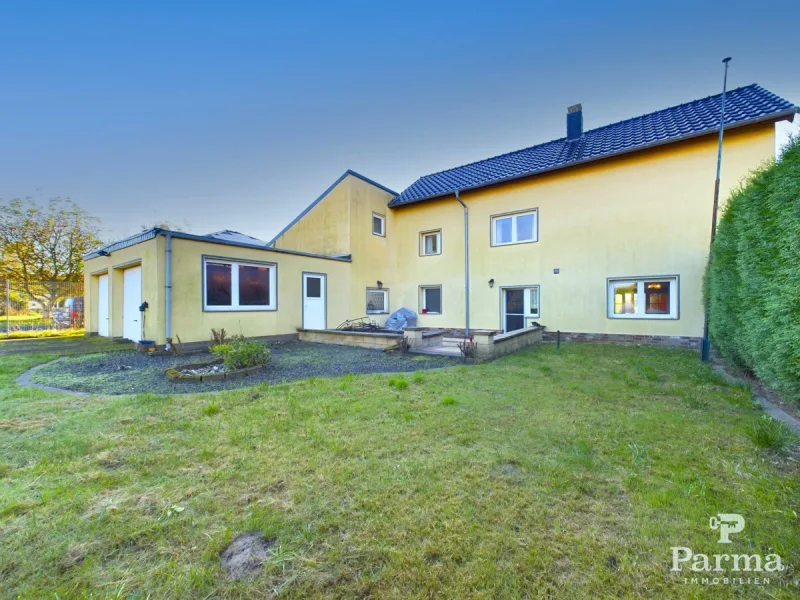 Gartenansicht - Haus kaufen in Jülich / Welldorf - Freistehendes Einfamilienhaus mit viel Raumangebot in ruhiger Lage von Jülich-Welldorf