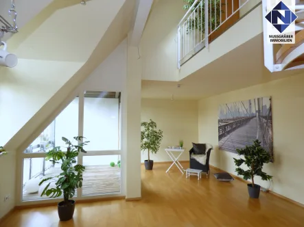  - Wohnung kaufen in Wendlingen am Neckar - Gepflegte, sonnige 3,5-Zimmer-Maisonette-Wohnung mit besonderem Ambiente