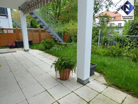  - Wohnung kaufen in Kirchheim unter Teck - Zentrumsnahe, helle Wohlfühloase mit 3 Zimmern Garten und Terrasse