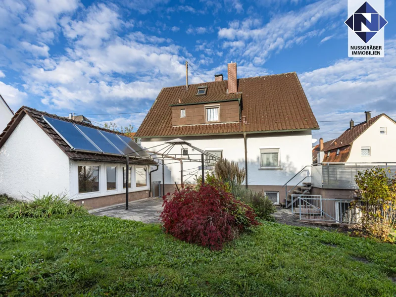  - Haus kaufen in Nürtingen - Einfamilienhaus mit 6,5 Zimmern, großer Terrasse, Garten und weiteren Überraschungen