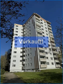 Hausansicht - Wohnung kaufen in Radolfzell - Radolfzell, gepflegte 1,5 Zi.-Whg mit Balkon, Aufzug, sowie traumhafter Fernsicht! !