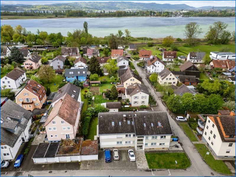 Luftbild Markelfingen - Wohnung kaufen in Radolfzell am Bodensee - Freiwerdende 3-Zimmer Dachgeschosswohnung in Ruhiger Lage von Radolfzell-Markelfingen mit Stellplatz