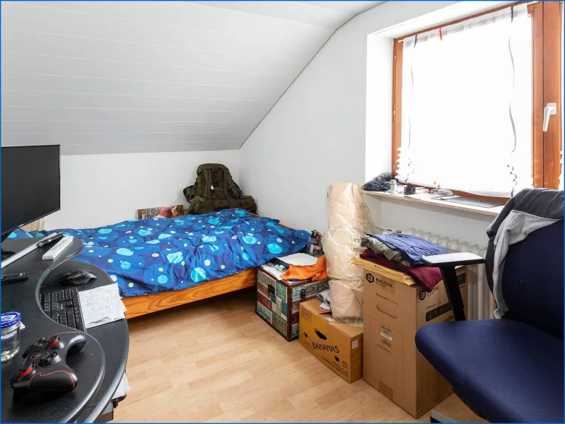 Schlafzimmer DG