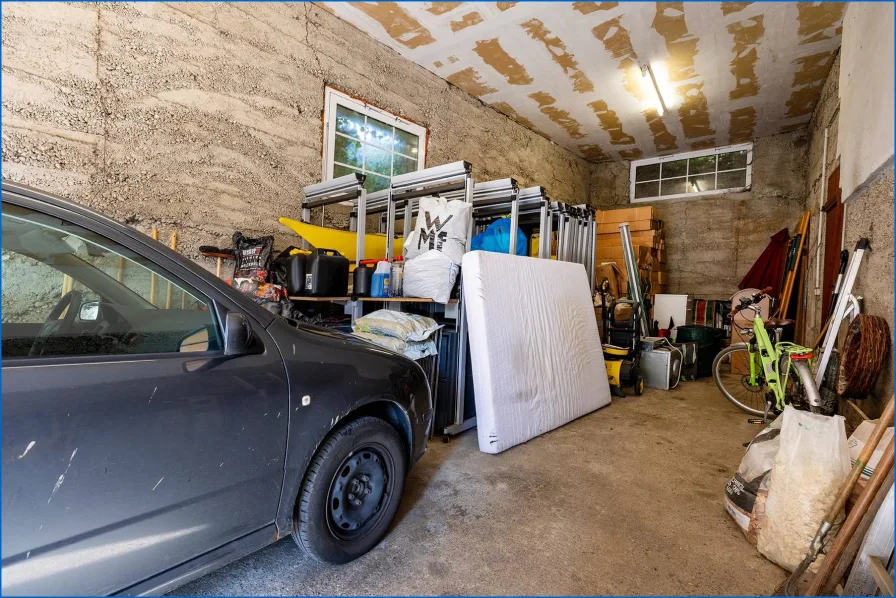 Garage hinten