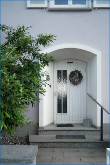 Hauseingang - Haus kaufen in Immendingen - Bauherren- Villa mit Flair in schöner stadtnaher Lage